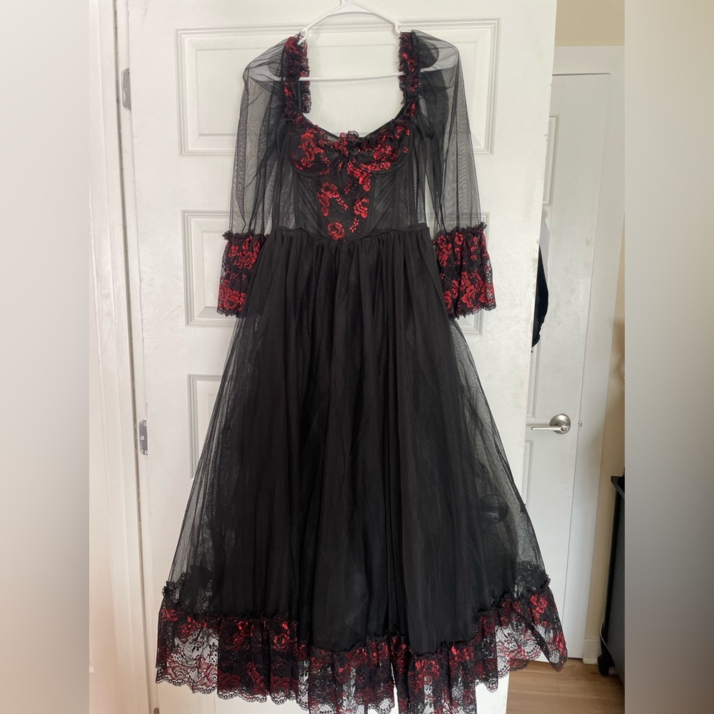 New Dolls Kill Widow Dance With Death Maxi Dress M Rare red & black vampy goth